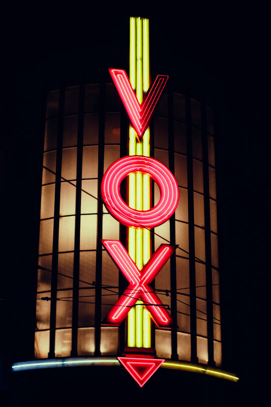 red and yellow letter b